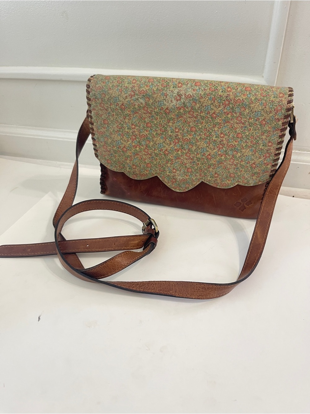 Patricia Nash Leather Sarola Crossbody Purse Flower Handbag Cottagecore